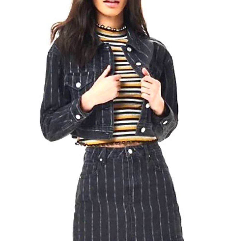 PacSun Salem Black & White Striped Cropped Jean Jacket